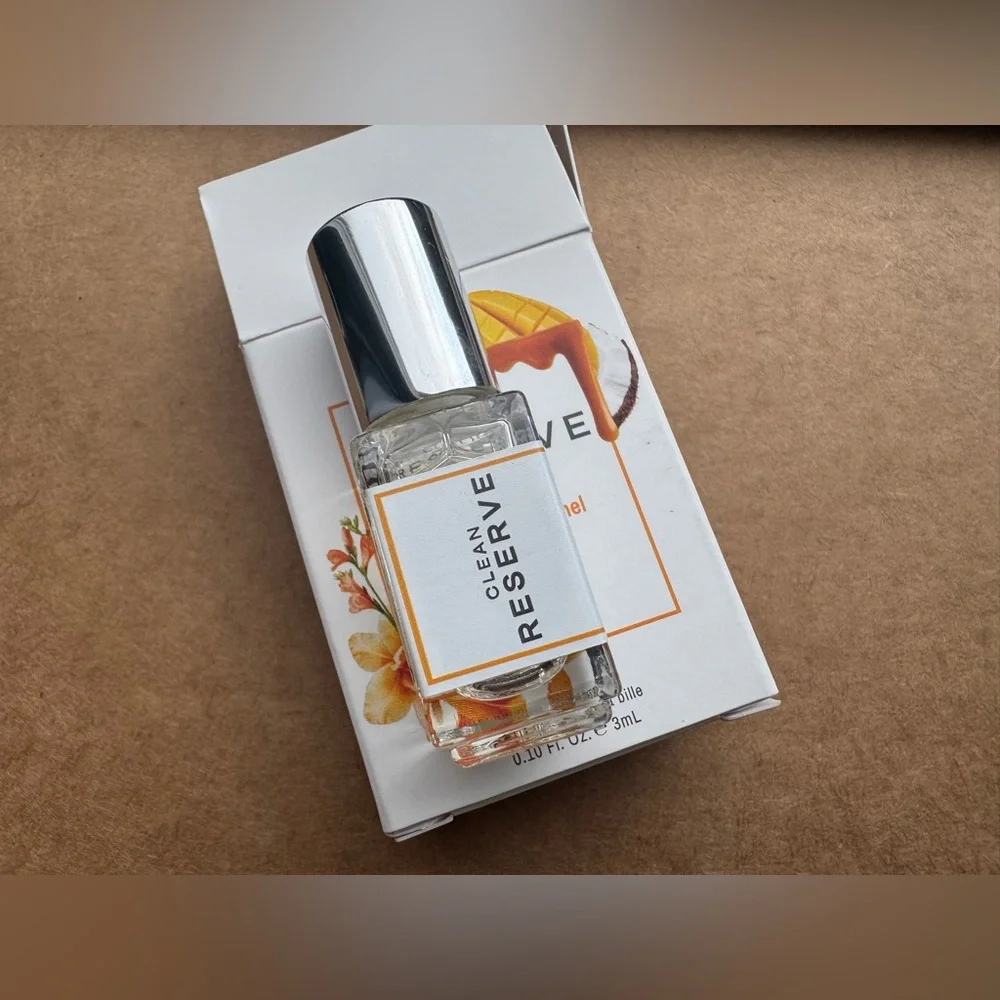 NWT CLEAN RESERVE  Caramel Swirl Eau de Parfum with Mango 3ml